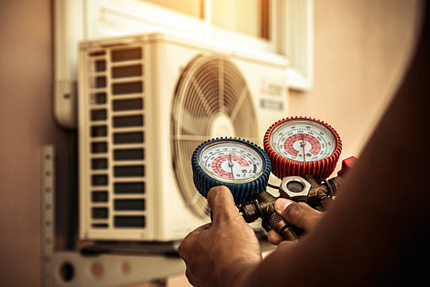Professional Hvac technician working in Lake Harbor, FL